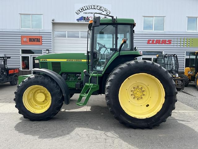 Image of John Deere 7810 equipment image 1