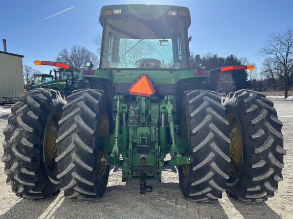 Image of John Deere 7810 equipment image 3