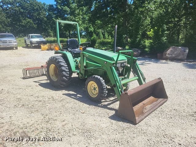 Image of John Deere 790 equipment image 2