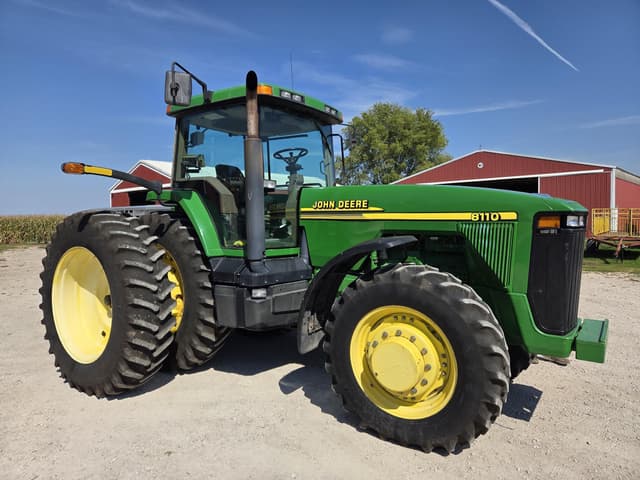 Image of John Deere 8110 equipment image 2