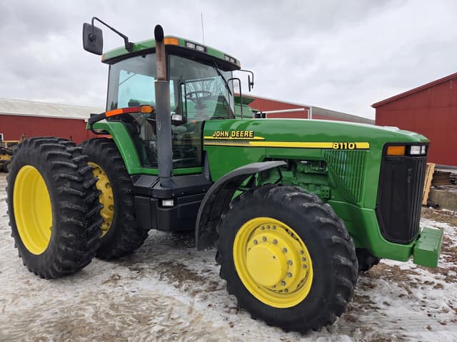 Image of John Deere 8110 equipment image 1