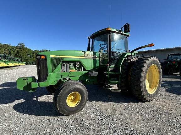 Image of John Deere 8110 equipment image 1