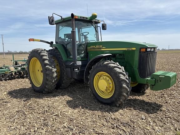 Image of John Deere 8110 Primary image
