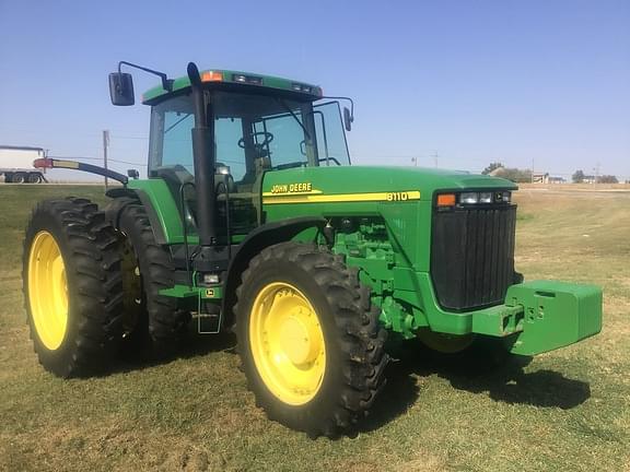 Image of John Deere 8110 equipment image 1