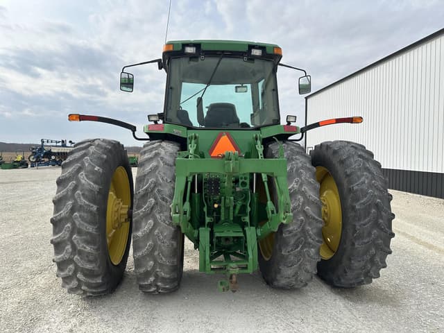 Image of John Deere 8110 equipment image 3