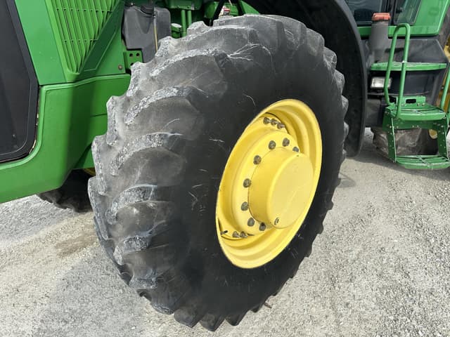 Image of John Deere 8110 equipment image 4