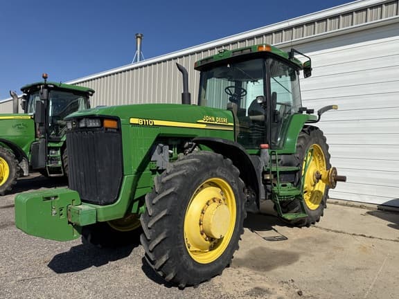 Image of John Deere 8110 equipment image 1