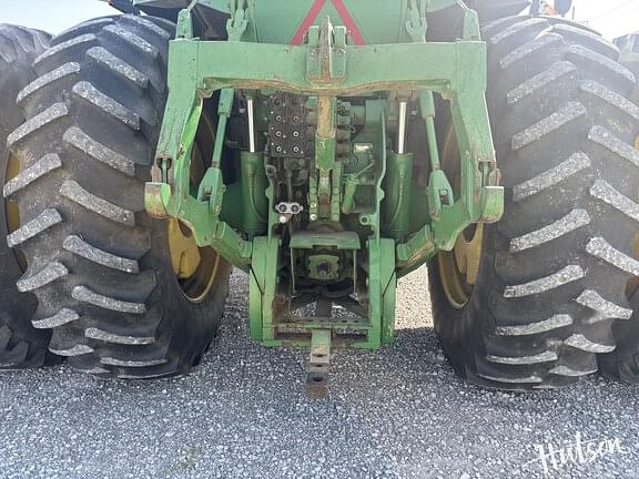 Image of John Deere 8410 equipment image 4