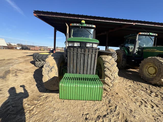 Image of John Deere 8410 equipment image 3