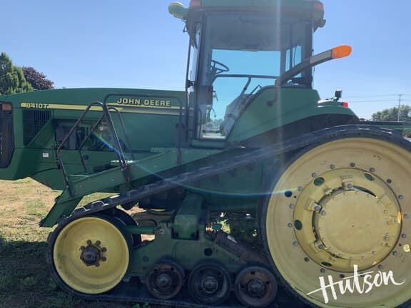 Image of John Deere 8410T equipment image 2