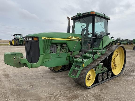 Image of John Deere 8410T Primary image