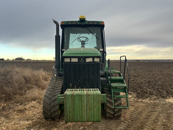 Image of John Deere 8410T equipment image 1