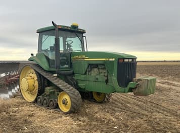 Main image John Deere 8410T