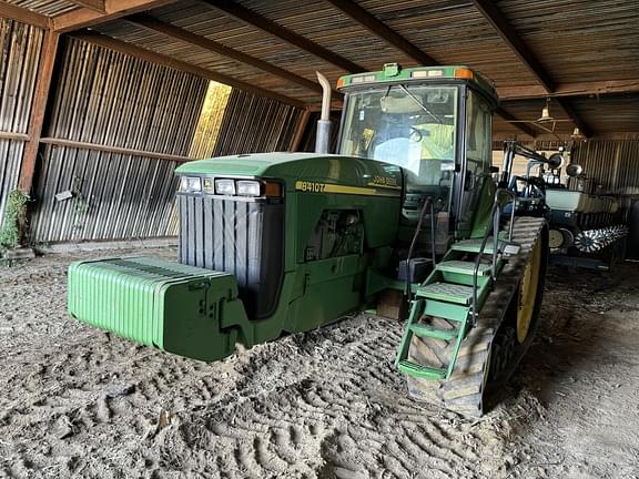 Image of John Deere 8410T equipment image 2