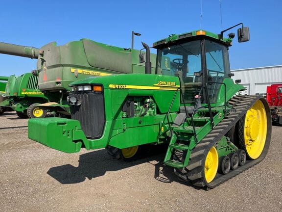 Main image John Deere 8410T