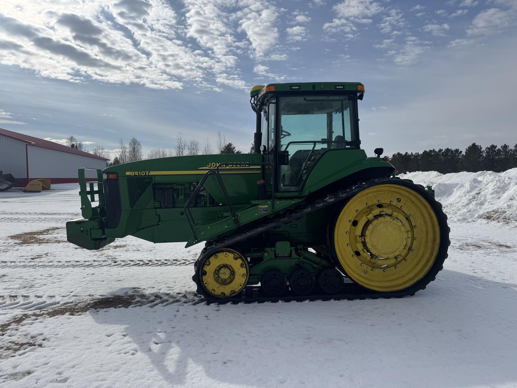 2001 John Deere 8410T Equipment Image0