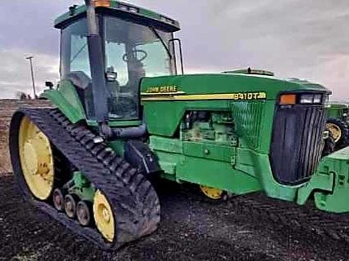 2001 John Deere 8410T Equipment Image0