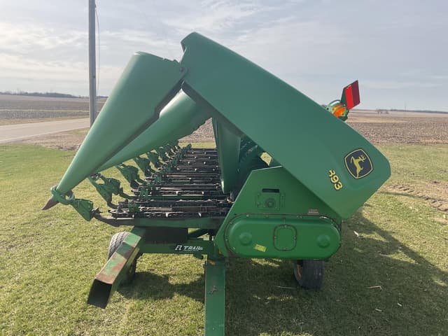 Image of John Deere 893 equipment image 4