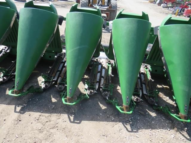 Image of John Deere 893 equipment image 1