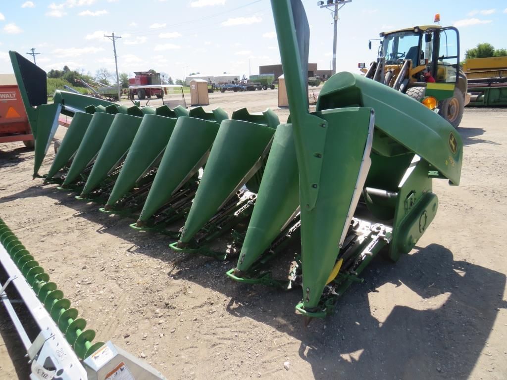 Image of John Deere 893 Primary image