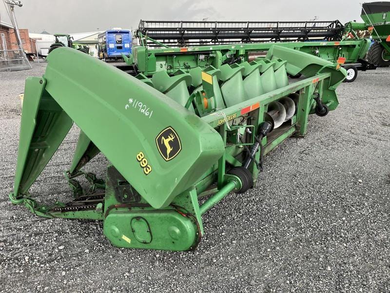 2001 John Deere 893 Equipment Image0
