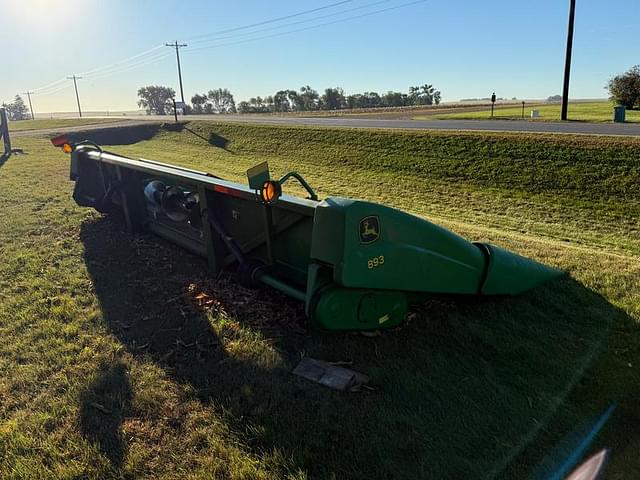 Image of John Deere 893 equipment image 4