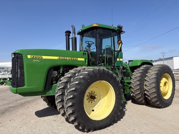 Image of John Deere 9200 Primary image