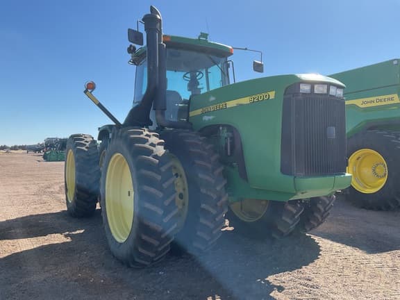 Image of John Deere 9200 equipment image 1