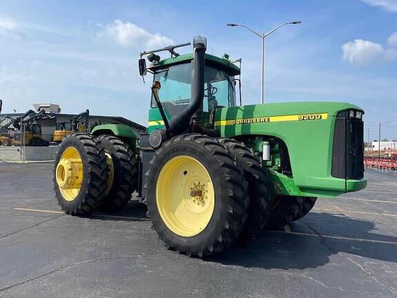 Image of John Deere 9200 equipment image 1