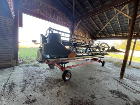 Image of John Deere 920F equipment image 2