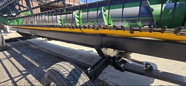Image of John Deere 920F equipment image 1