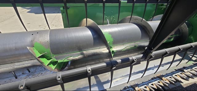Image of John Deere 920F equipment image 3