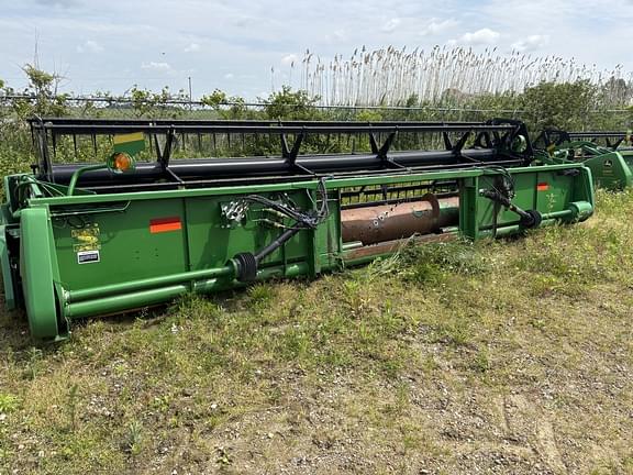 Image of John Deere 922F equipment image 1