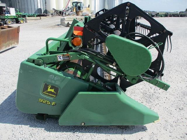 Image of John Deere 925F equipment image 4