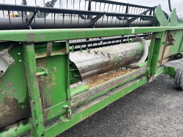 Image of John Deere 925F equipment image 3