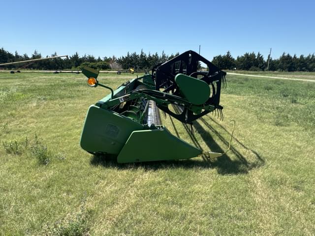 Image of John Deere 925F equipment image 3