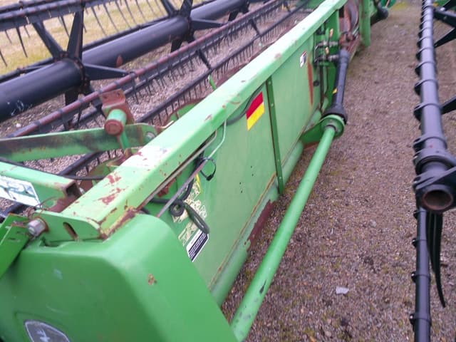 Image of John Deere 925F equipment image 1