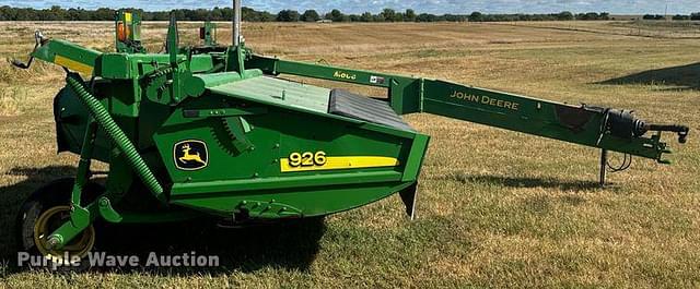 Image of John Deere 926 equipment image 1