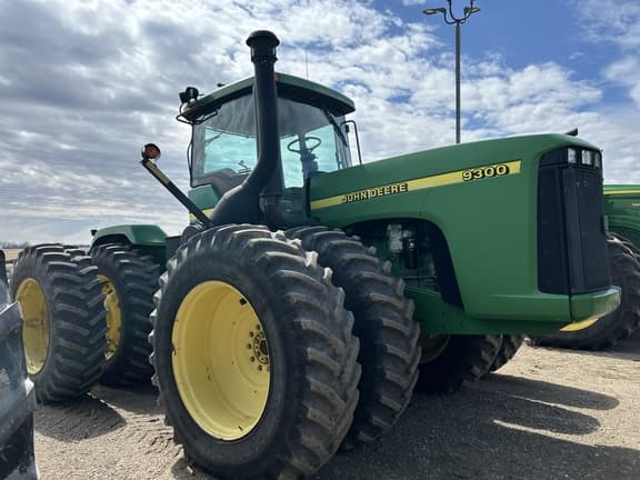 Image of John Deere 9300 equipment image 3
