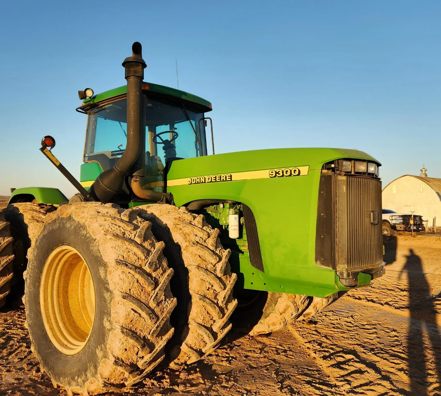 2001 John Deere 9300 Tractors 300 to 424 HP for Sale | Tractor Zoom