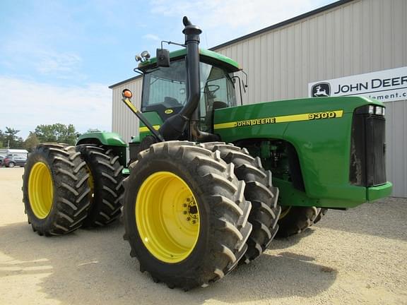 Image of John Deere 9300 equipment image 1