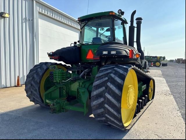 Image of John Deere 9300T equipment image 4