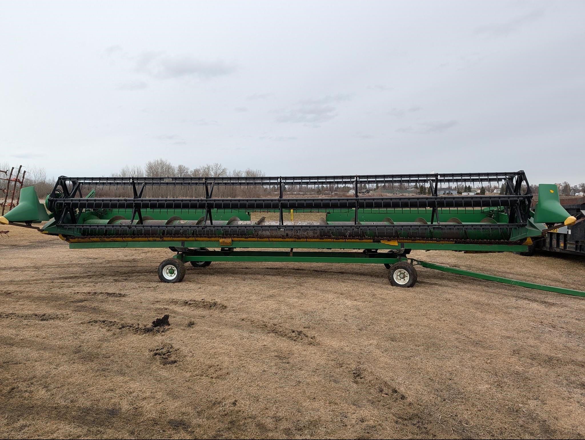 2001 John Deere 930F Equipment Image0