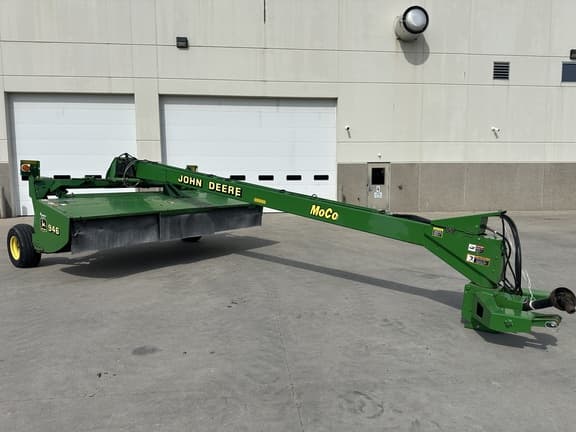 Image of John Deere 946 Primary image