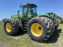 2001 John Deere 9520 Image