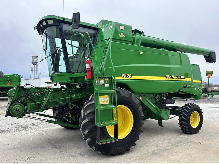 Image of John Deere 9550 Primary image