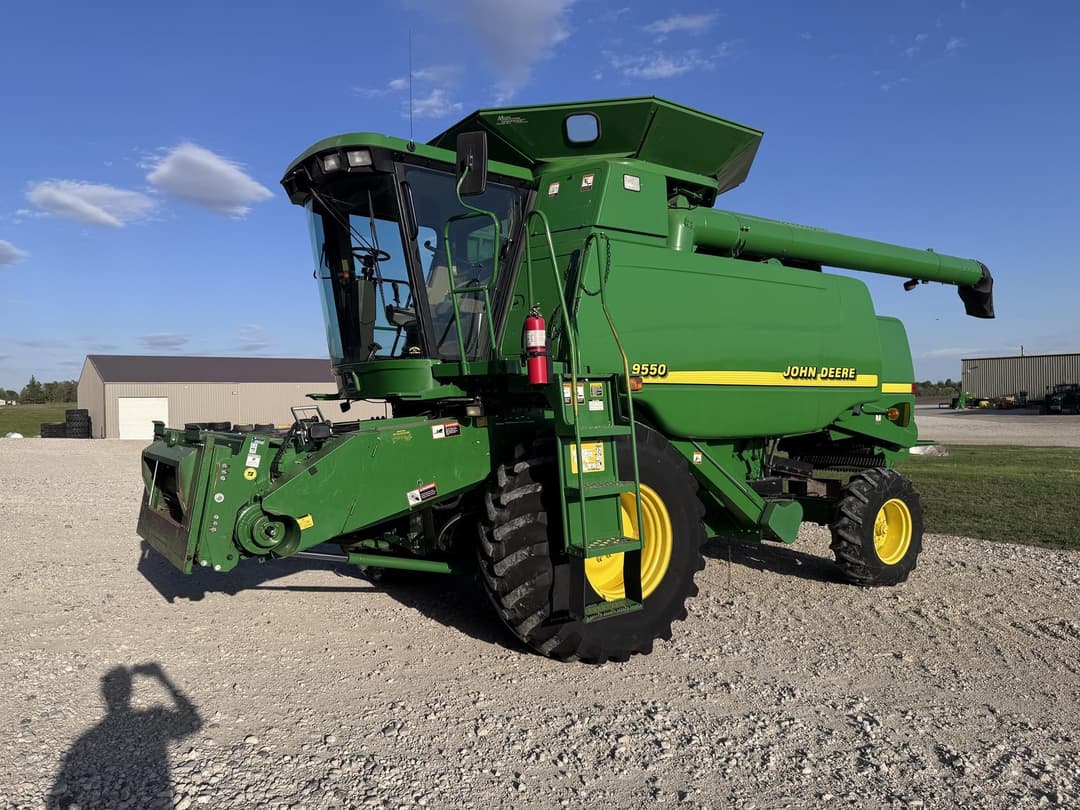 Image of John Deere 9550 Primary image