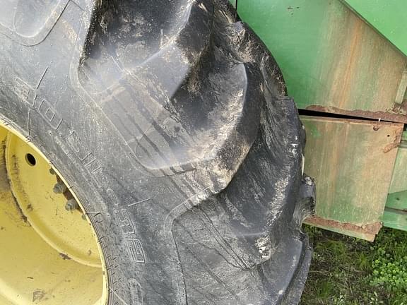 Main image John Deere 9550 21