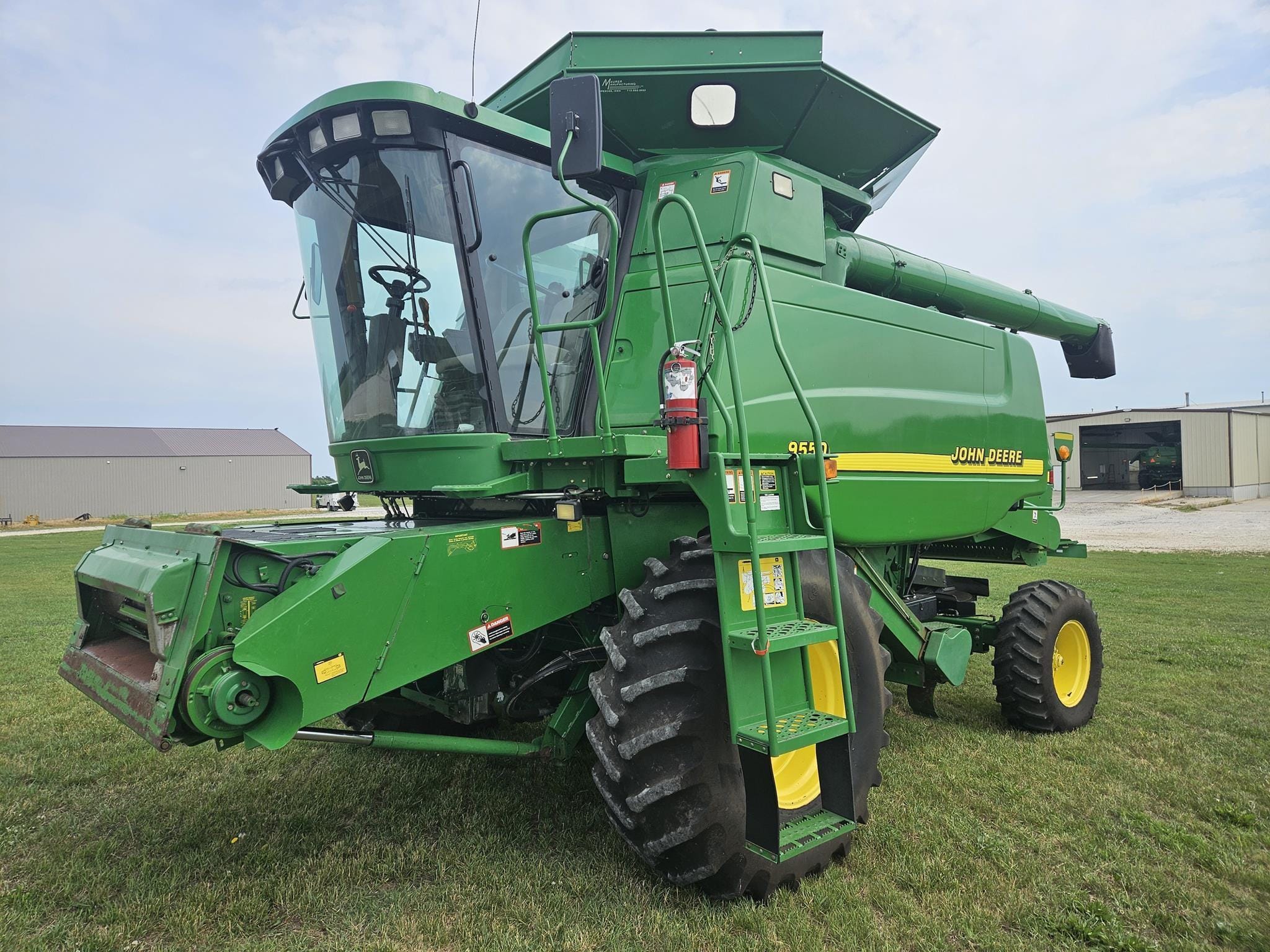2001 John Deere 9550 Equipment Image0