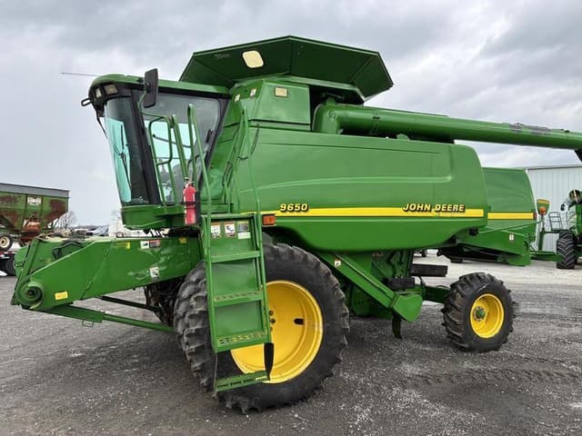Image of John Deere 9650 equipment image 2